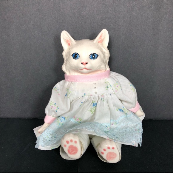 Small White Ceramic Anthropomorphic CAT Cloth Body Dress & Pataloons Cottagecore - Picture 3 of 10